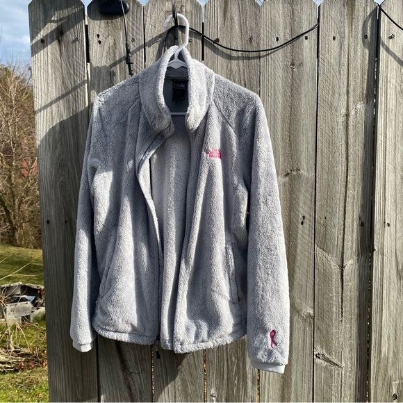 GUC The North Face Women’s L Gray Fur Jacket with Breast Cancer Ribbon (1 flaw) - Picture 2 of 15